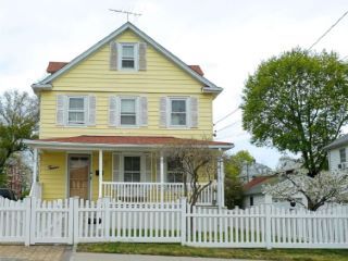 Foreclosed Home - 12 VALENTINE ST, 11542