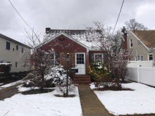 Foreclosed Home - 277 Lawson Street, 11550