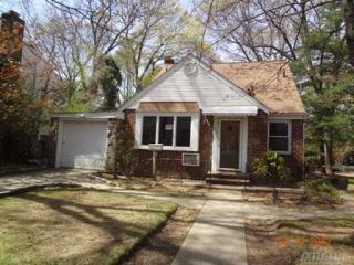 Foreclosed Home - 884 CLEVELAND ST, 11552