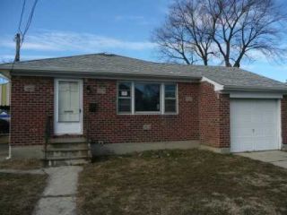 Foreclosed Home - 652 UNIONDALE AVE, 11553