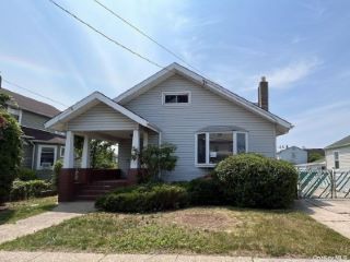 Foreclosed Home - 247 JOHN ST, 11559