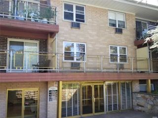 Foreclosed Home - 157 Hempstead Ave Apt C11, 11563