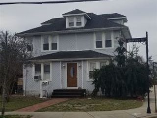 Foreclosed Home - 110 SHERMAN ST, 11563