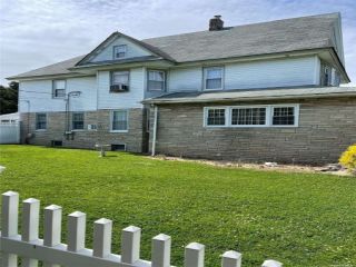 Foreclosed Home - 169 SPENCER AVE, 11563