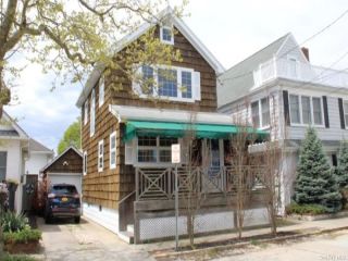 Foreclosed Home - 81 BELLMORE AVE, 11569