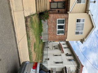 Foreclosed Home - 317 BEACH 28TH ST, 11691