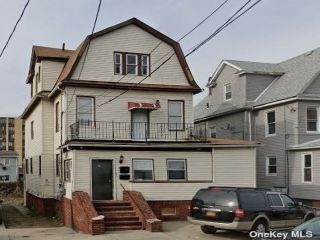 Foreclosed Home - 419 BEACH 66TH ST, 11692