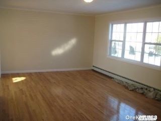 Foreclosed Home - 240 SAINT JOHNS ST, 11722