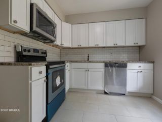 Foreclosed Home - 655 Middle Country Rd Apt 4d1, 11727