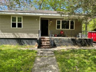 Foreclosed Home - 61 NORFLEET LN, 11727