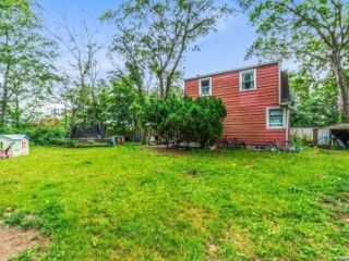 Foreclosed Home - 75 JERVIS AVE, 11735