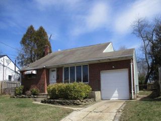 Foreclosed Home - 20 Oakley Dr, 11746