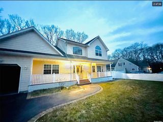 Foreclosed Home - 230 PECONIC AVE, 11763