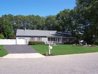 Foreclosed Home - 57 GRIFFIN DR, 11766