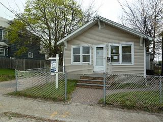 Foreclosed Home - 131 WAVERLY AVE, 11772