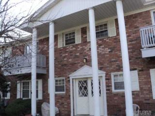 Foreclosed Home - 208 FAIRHARBOR DR, 11772