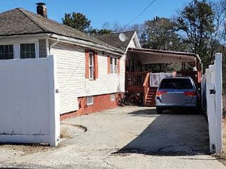 Foreclosed Home - 209 RISLEY RD, 11772