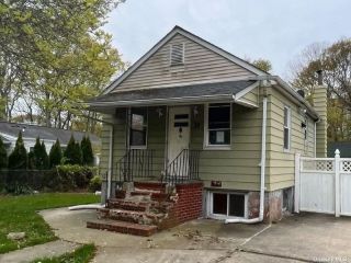 Foreclosed Home - 30 JOLINE RD, 11776
