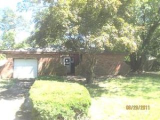 Foreclosed Home - 19 ROCKHILL RD, 11778