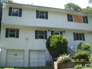 Foreclosed Home - 76 LOCUST BLVD, 11779