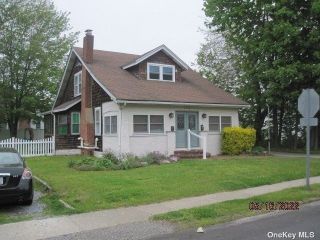 Foreclosed Home - 258 GREELEY AVE, 11782