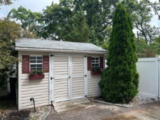 Foreclosed Home - 10 JOY RD, 11784