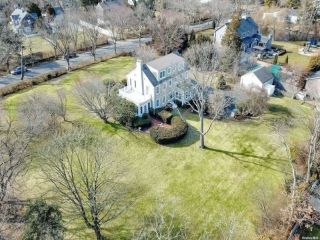 Foreclosed Home - 87 W ISLIP RD, 11795