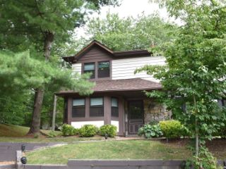Foreclosed Home - 19 VILLAGE LN, 11797