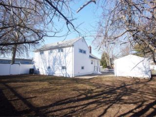 Foreclosed Home - 557 WOODBURY RD, 11803