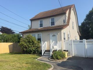 Foreclosed Home - 9 ROSE ST, 11803