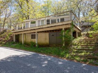 Foreclosed Home - List 100512591