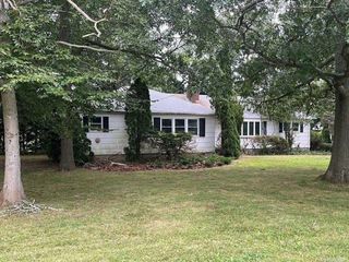 Foreclosed Home - 18250 COUNTY ROAD 48, 11935