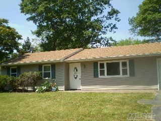 Foreclosed Home - 182 BURNEY BLVD, 11950