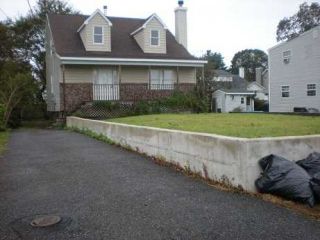 Foreclosed Home - 29 SHORE DR, 11950