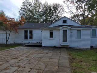 Foreclosed Home - 183 MAYWOOD DR, 11951