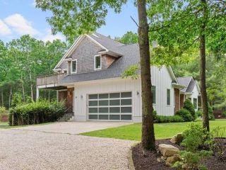 Foreclosed Home - 87 OLD SAG HARBOR RD, 11963