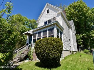 Foreclosed Home - 135 COLUMBIA ST, 12047