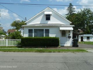 Foreclosed Home - 152 MASTEN AVE, 12047