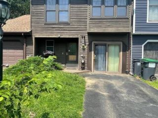 Foreclosed Home - 50 WESTCHESTER DR, 12065