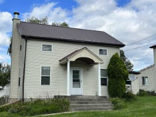 Foreclosed Home - 576 COUNTY ROUTE 403, 12083
