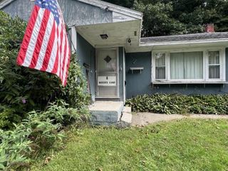 Foreclosed Home - 4 BUSSEY LN, 12090