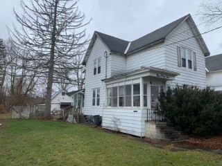 Foreclosed Home - 345 N PERRY ST, 12095