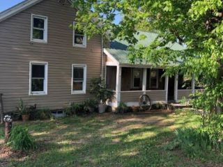 Foreclosed Home - 338 SAYBROOK VALLEY RD, 12120
