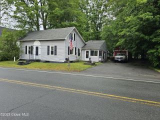 Foreclosed Home - 11 PLANK RD, 12140
