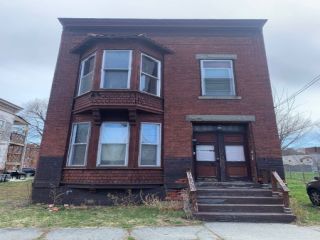 Foreclosed Home - 138 PRESIDENT ST, 12180