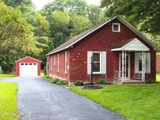 Foreclosed Home - 49 VOORHEESVILLE AVE, 12186
