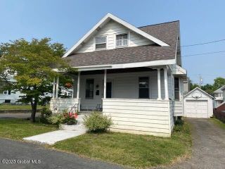 Foreclosed Home - 12 UPPER HILLCREST AVE, 12203