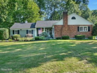 Foreclosed Home - 4301 BUCKINGHAM DR, 12304