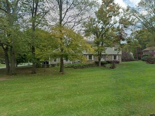 Foreclosed Home - 2118 ORCHARD PARK DR, 12309