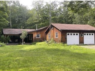 Foreclosed Home - 42 HANOVER MDWS, 12494